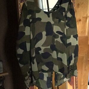 Camouflage blouse rodeo party cowgirl valentine day brunch chic
